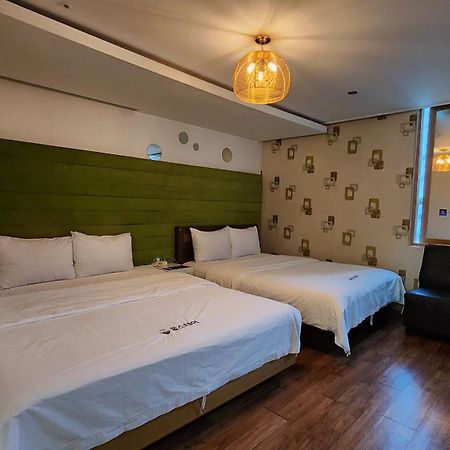 Gimhae Business Hotel K ภายนอก รูปภาพ