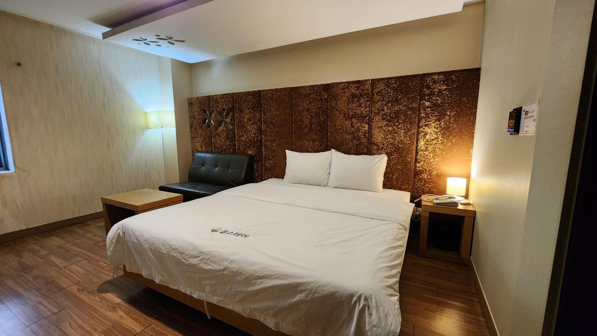 Gimhae Business Hotel K ภายนอก รูปภาพ