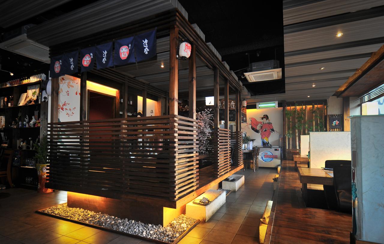 Gimhae Business Hotel K ภายนอก รูปภาพ