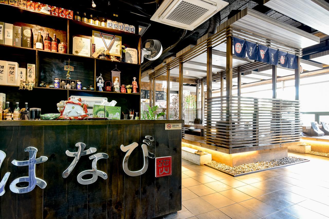 Gimhae Business Hotel K ภายนอก รูปภาพ