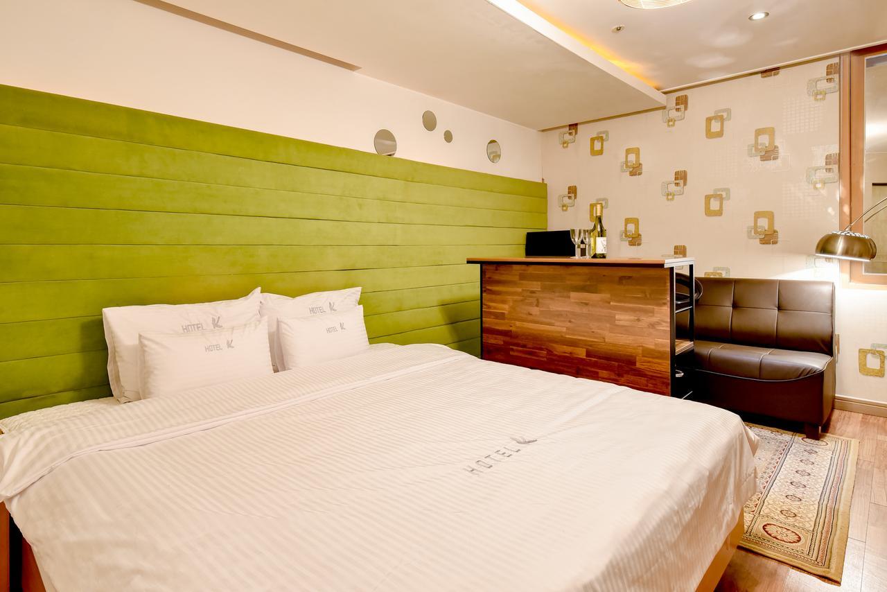 Gimhae Business Hotel K ภายนอก รูปภาพ
