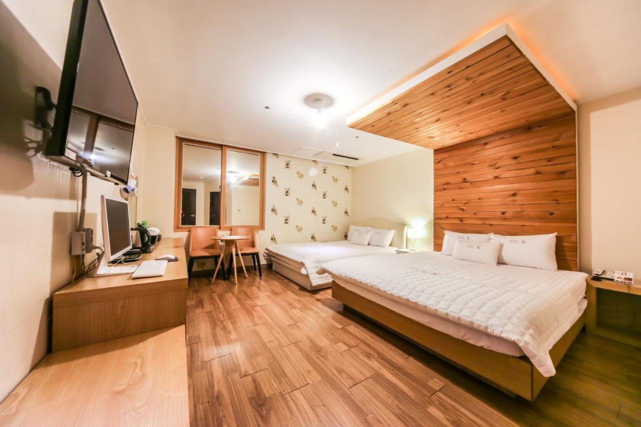 Gimhae Business Hotel K ภายนอก รูปภาพ
