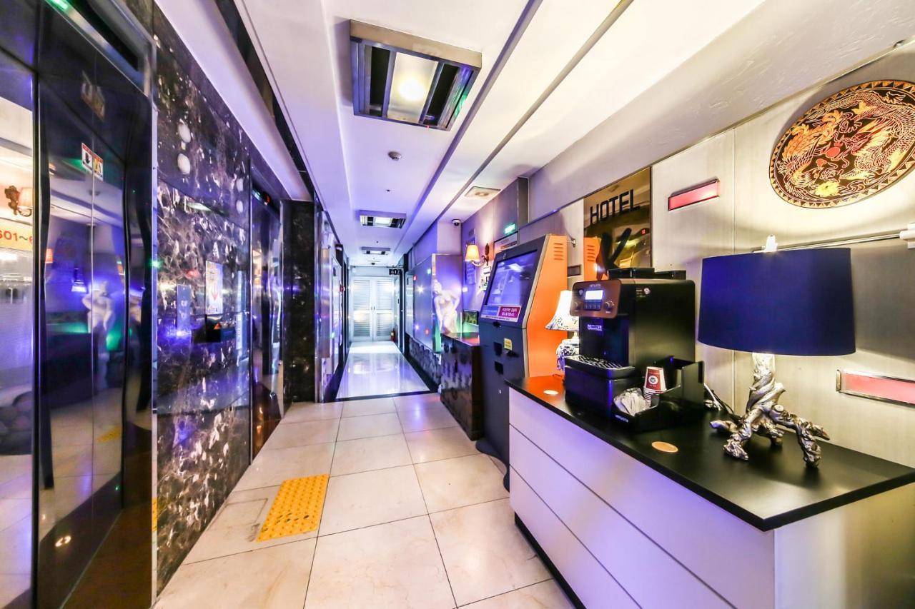Gimhae Business Hotel K ภายนอก รูปภาพ